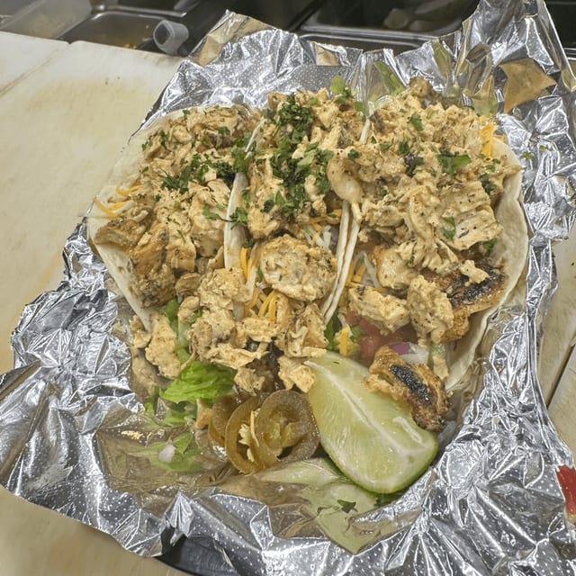 Grilled Chicken Curry Taco.